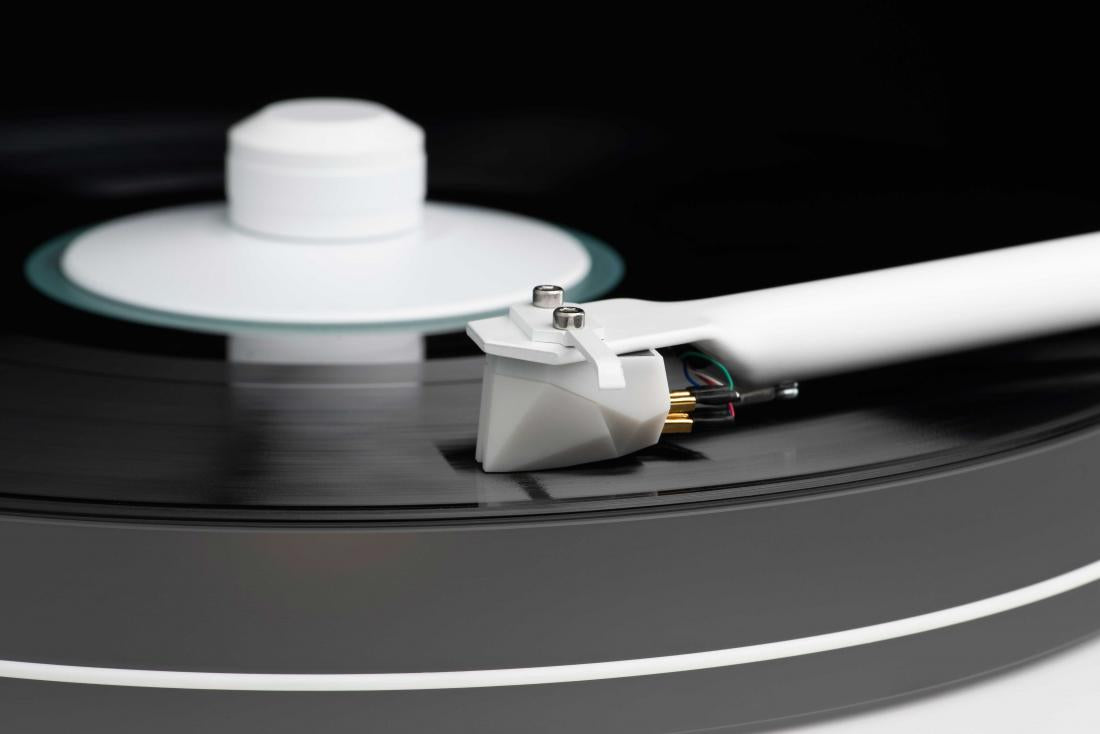 Pro-Ject 2Xperience The Beatles White Album levysoitin.