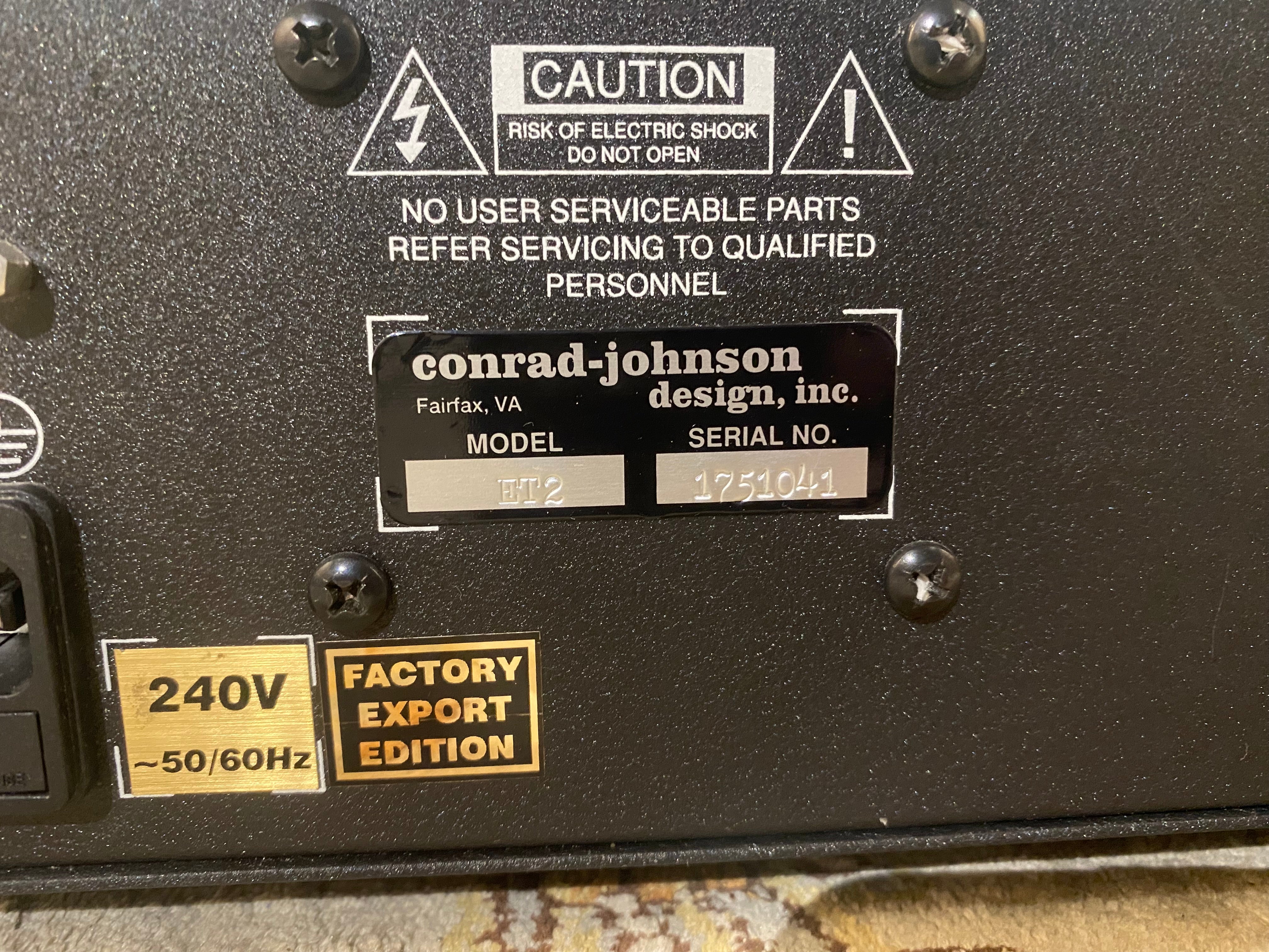Conrad Johnson ET2 putkiesivahvistin