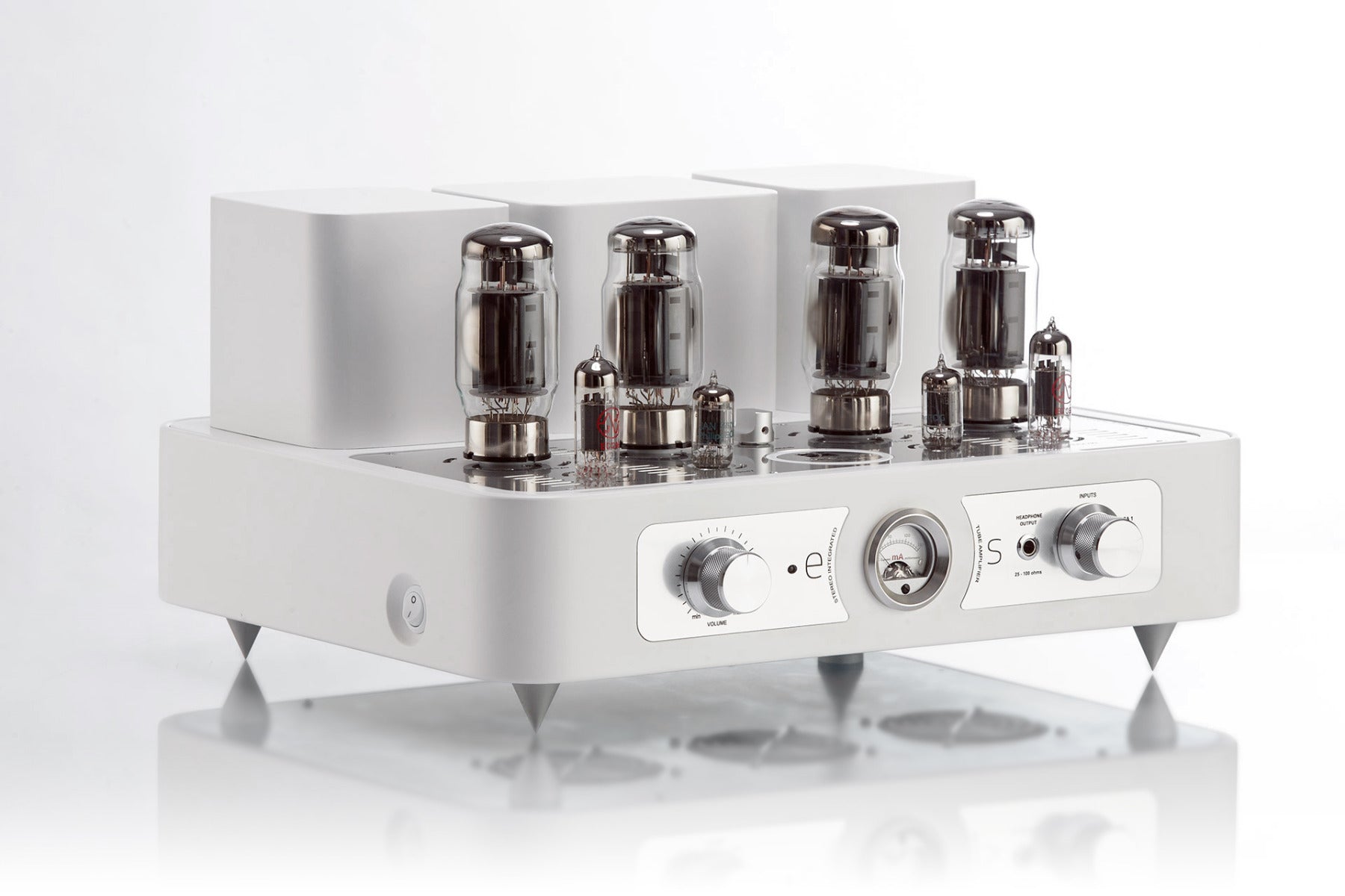 Traformatic Audio EOS – integrated amplifier.