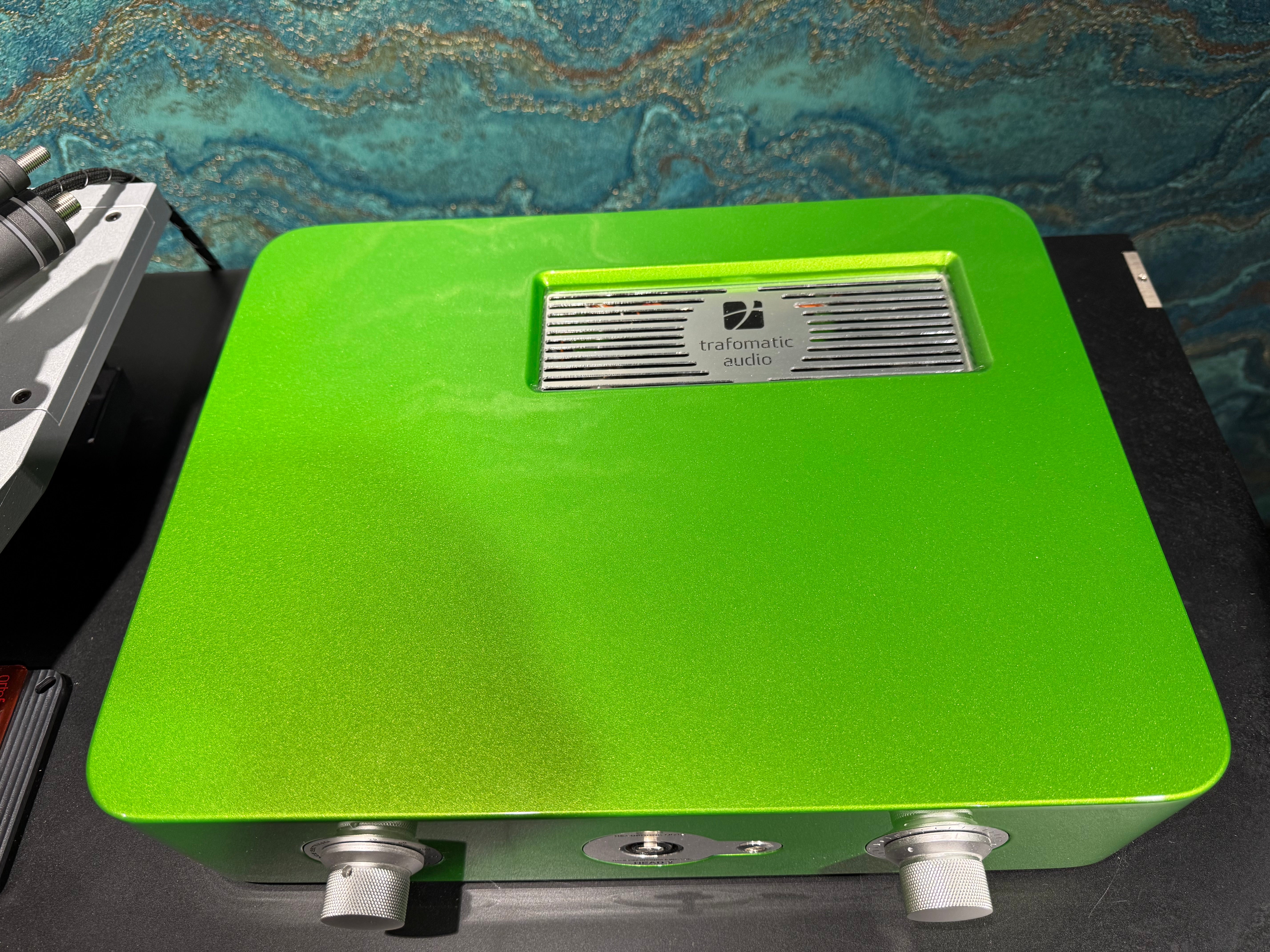 Trafomatic Audio Head 2 ”Jawa Green” custom.