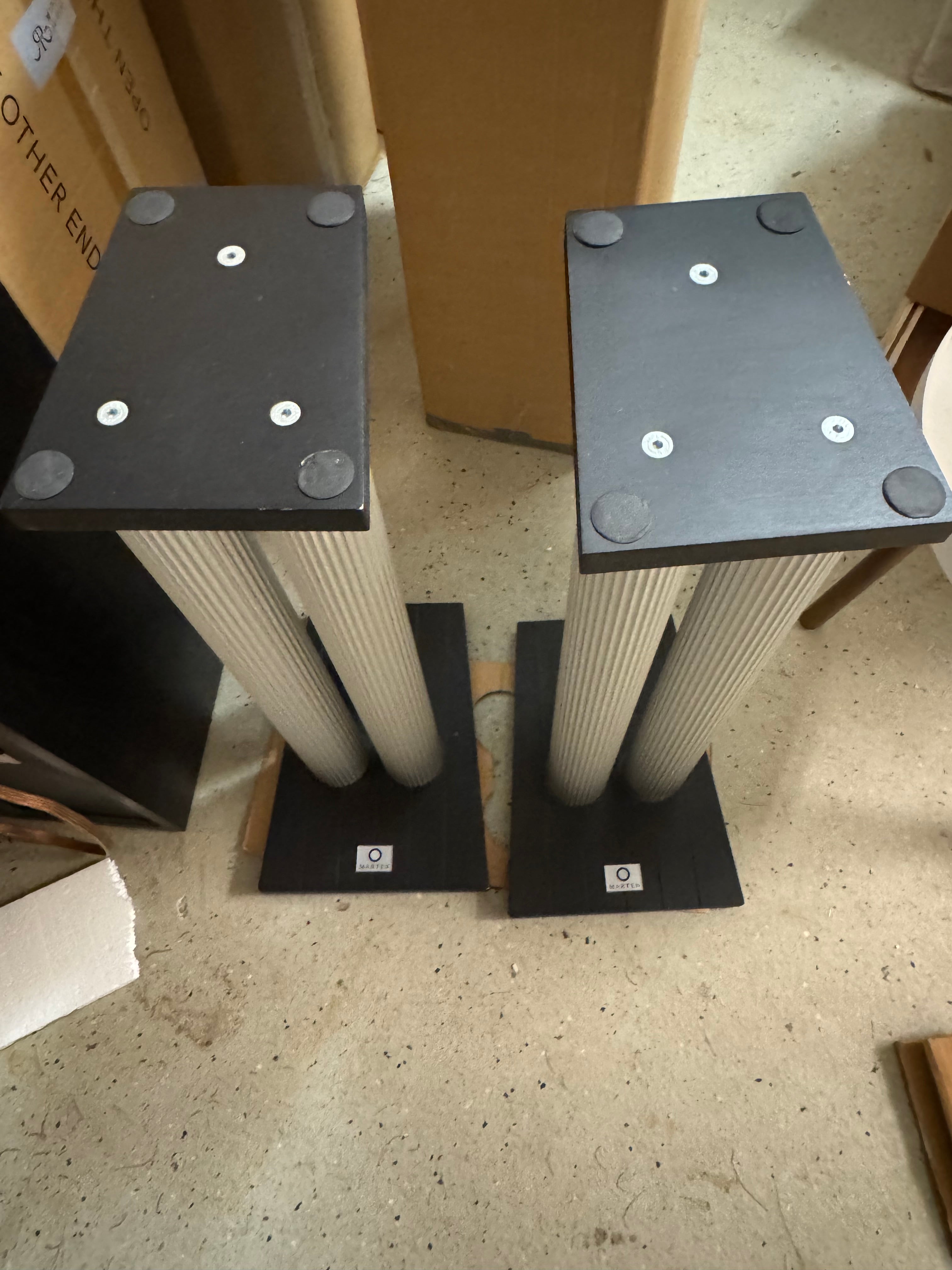 Marten Duke Stand 3 by Solid Tech