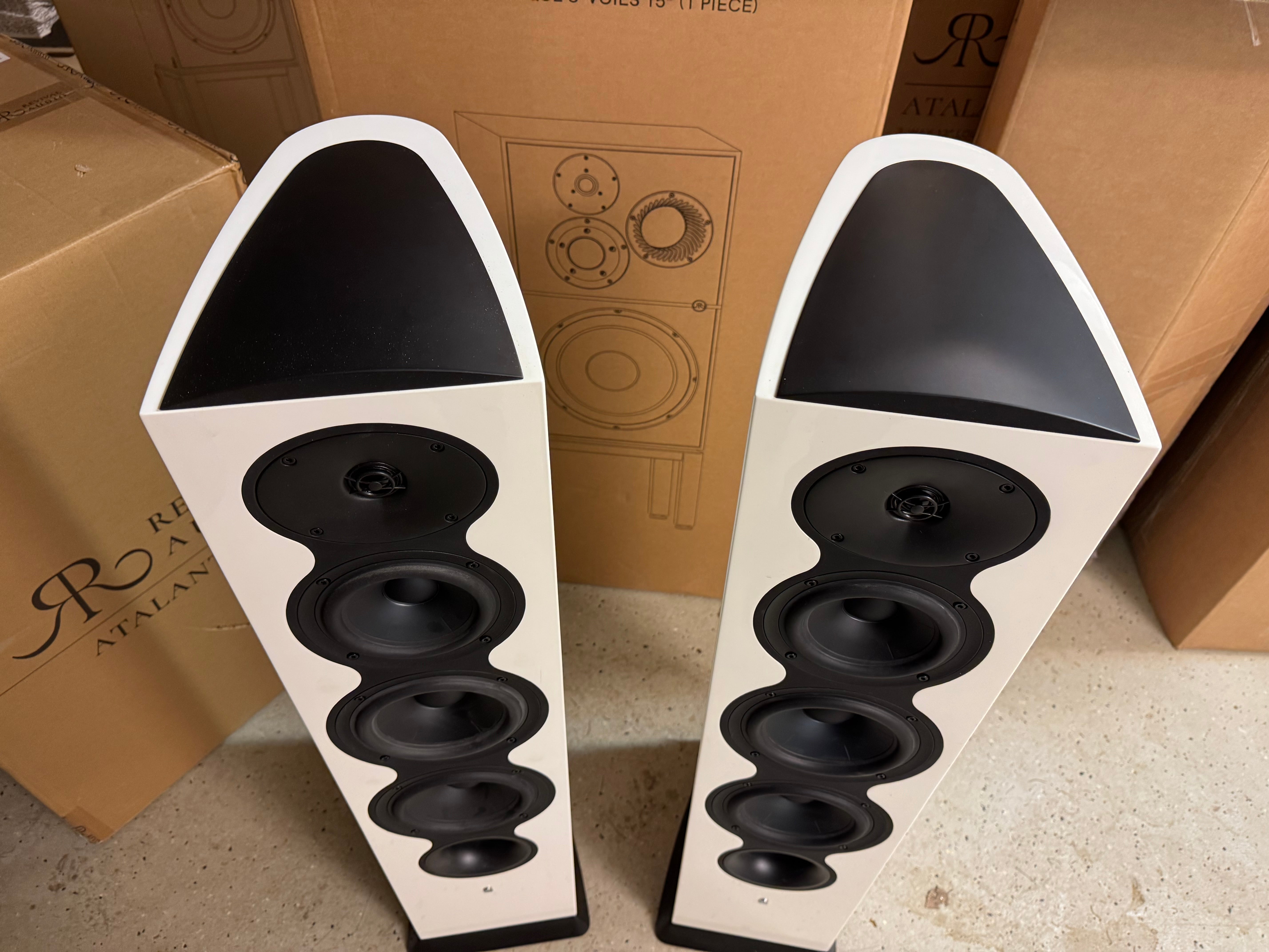 Revel F206