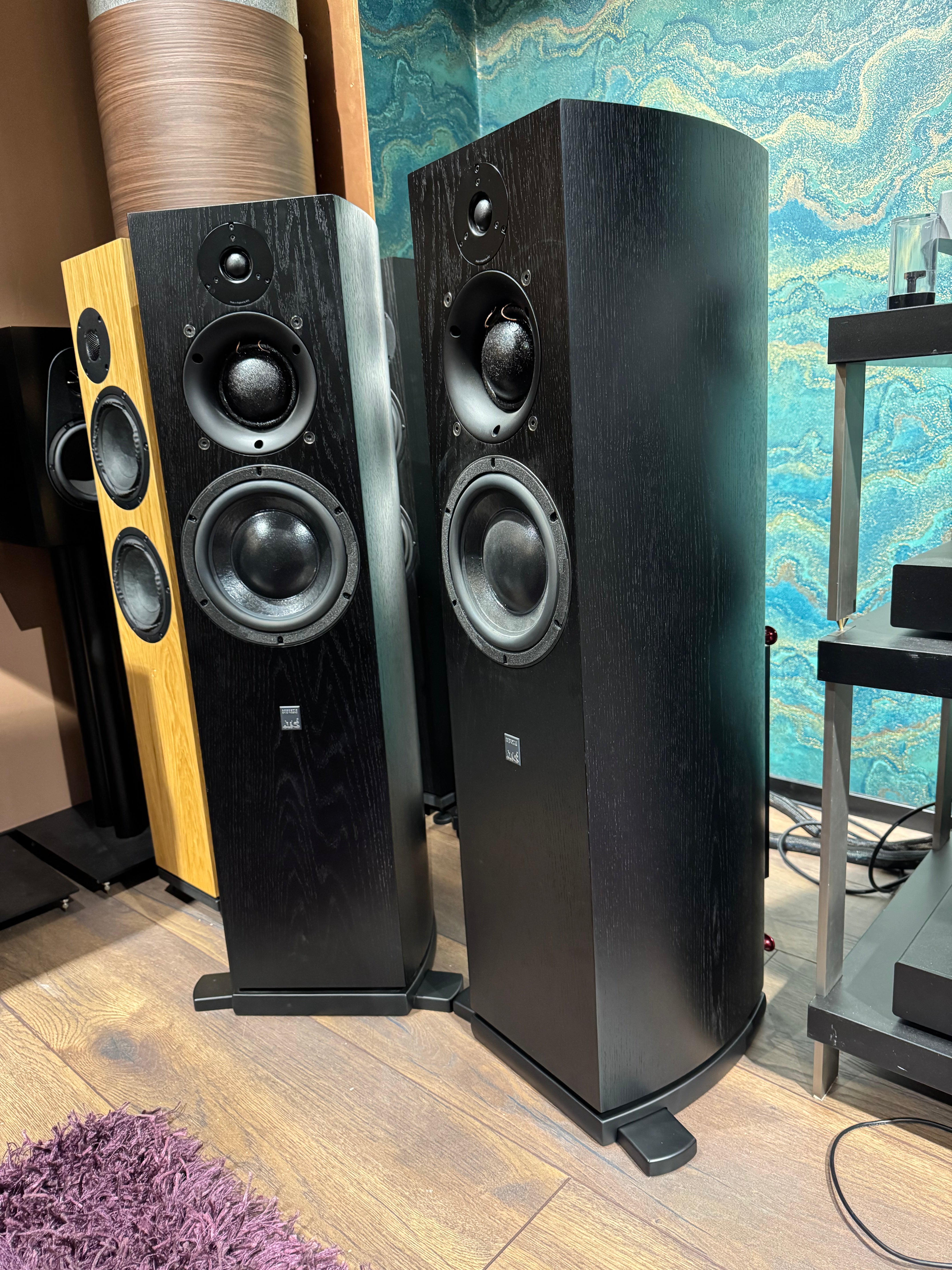 ATC SCM40A Black Ash